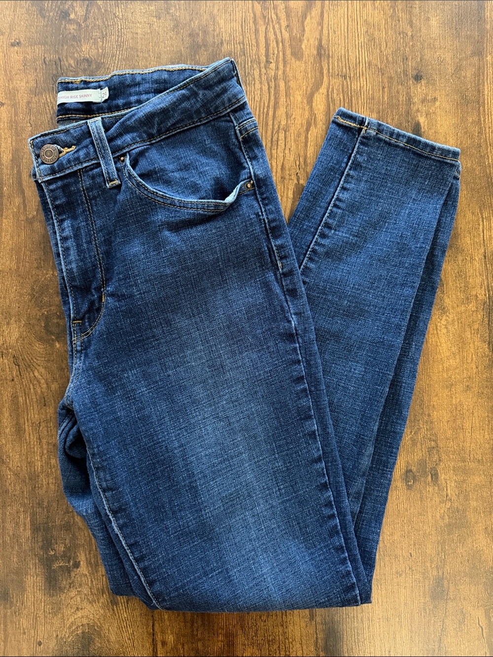 Levi's Women's Skinny Jeans in Deep Blue Denim